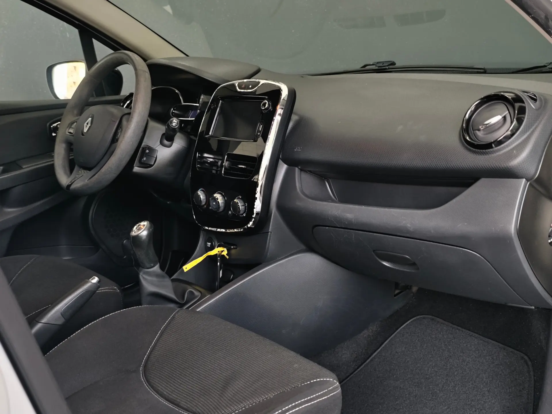 Renault Clio 1.5 dCi Dynamique S 82g 42
