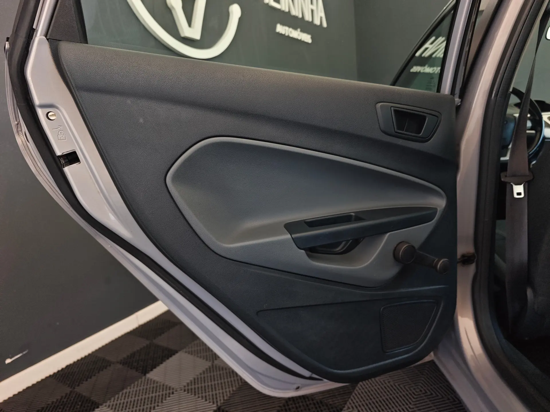 Ford Fiesta 1.25 Titanium 34