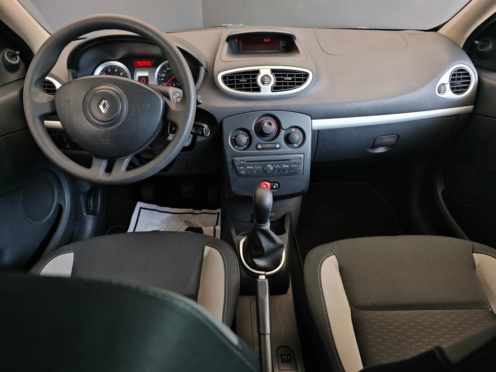 Renault Clio Dynamique 37