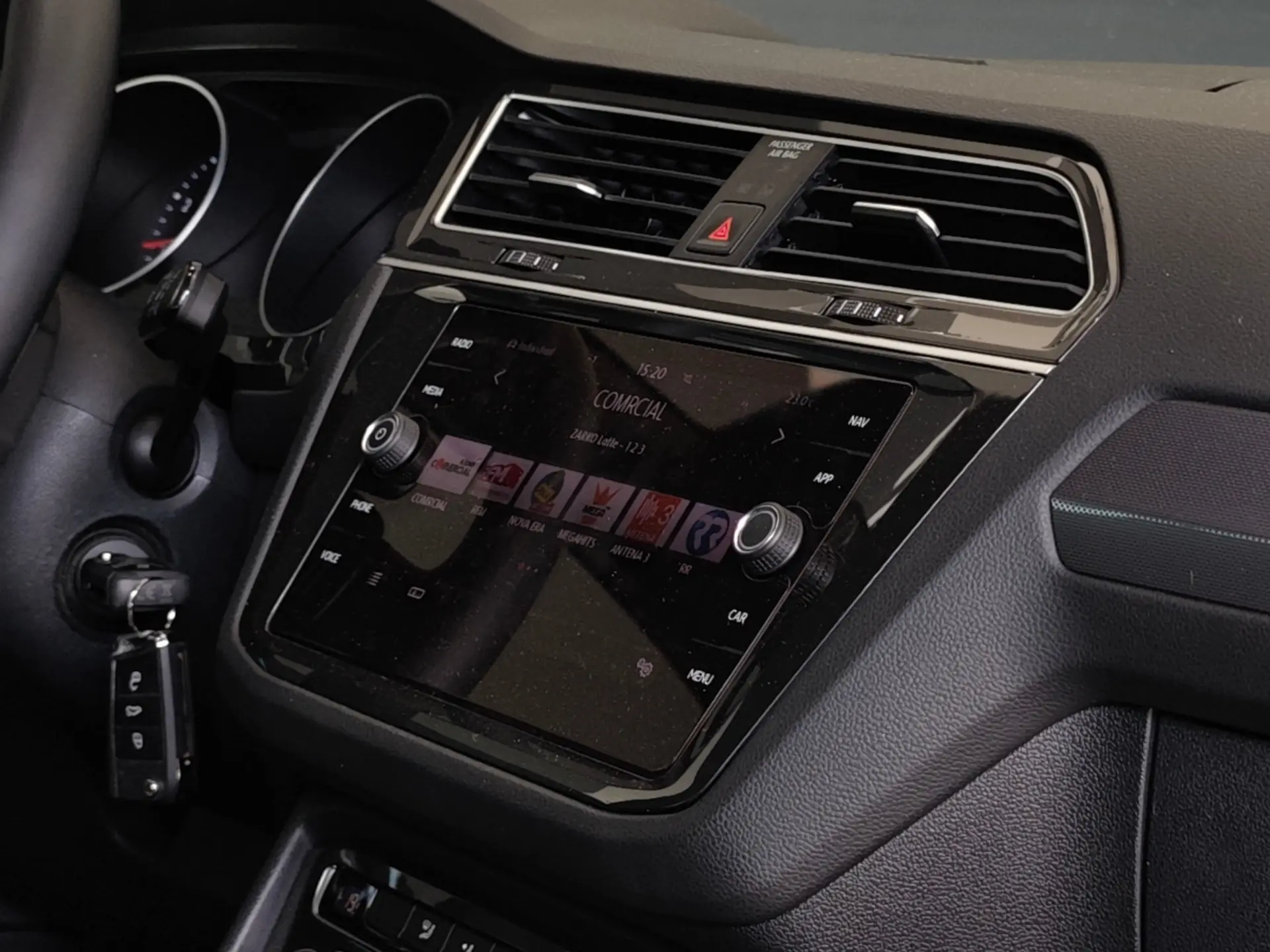 Volkswagen Tiguan 1.5 TSI R-Line DSG 57