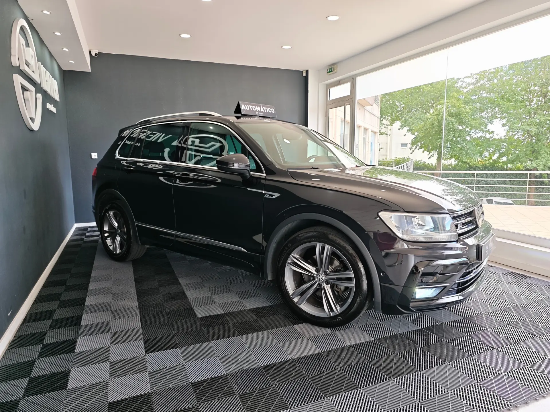 Volkswagen Tiguan 1.5 TSI R-Line DSG 22