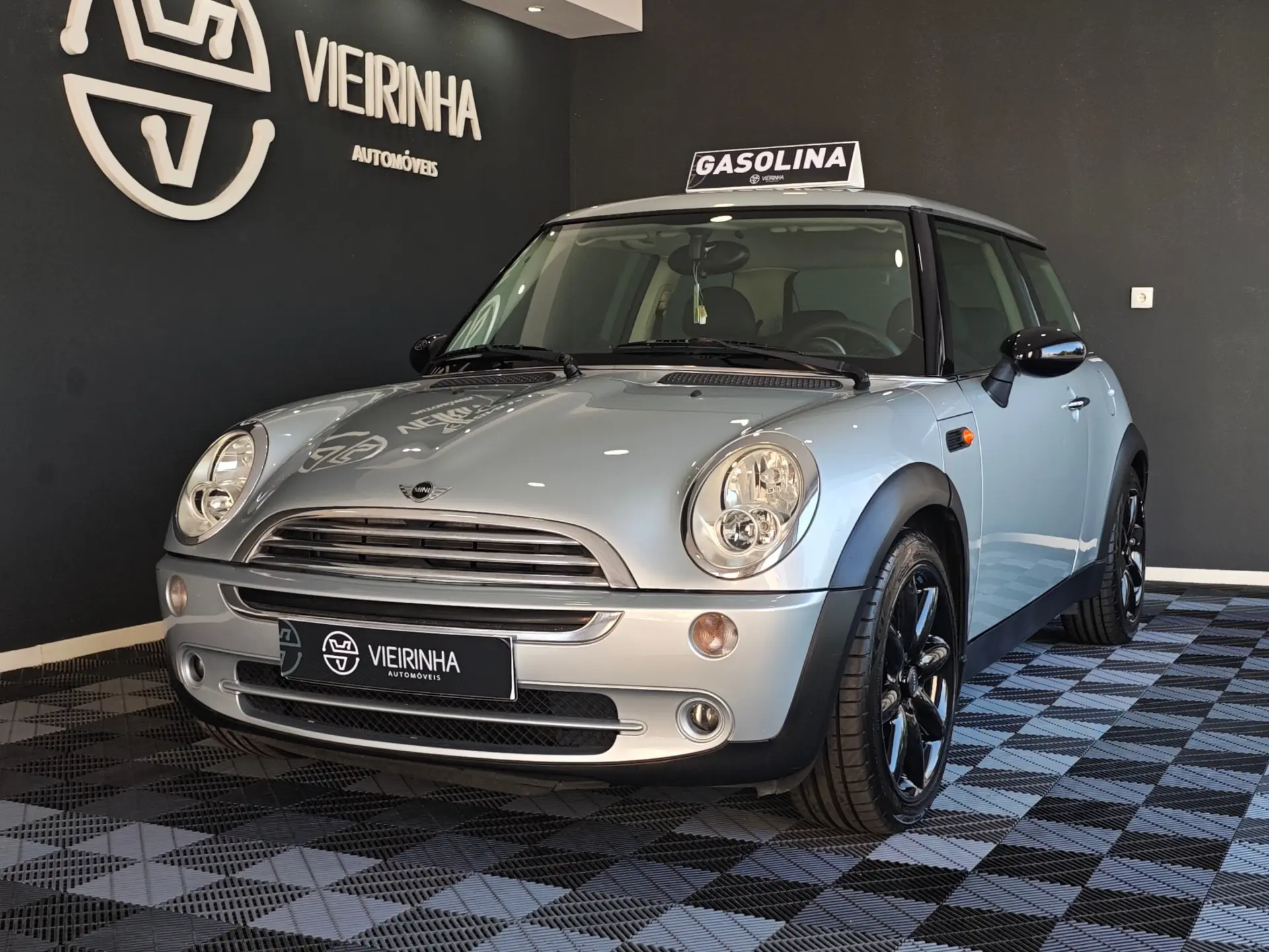 MINI 3 Portas ONE 3