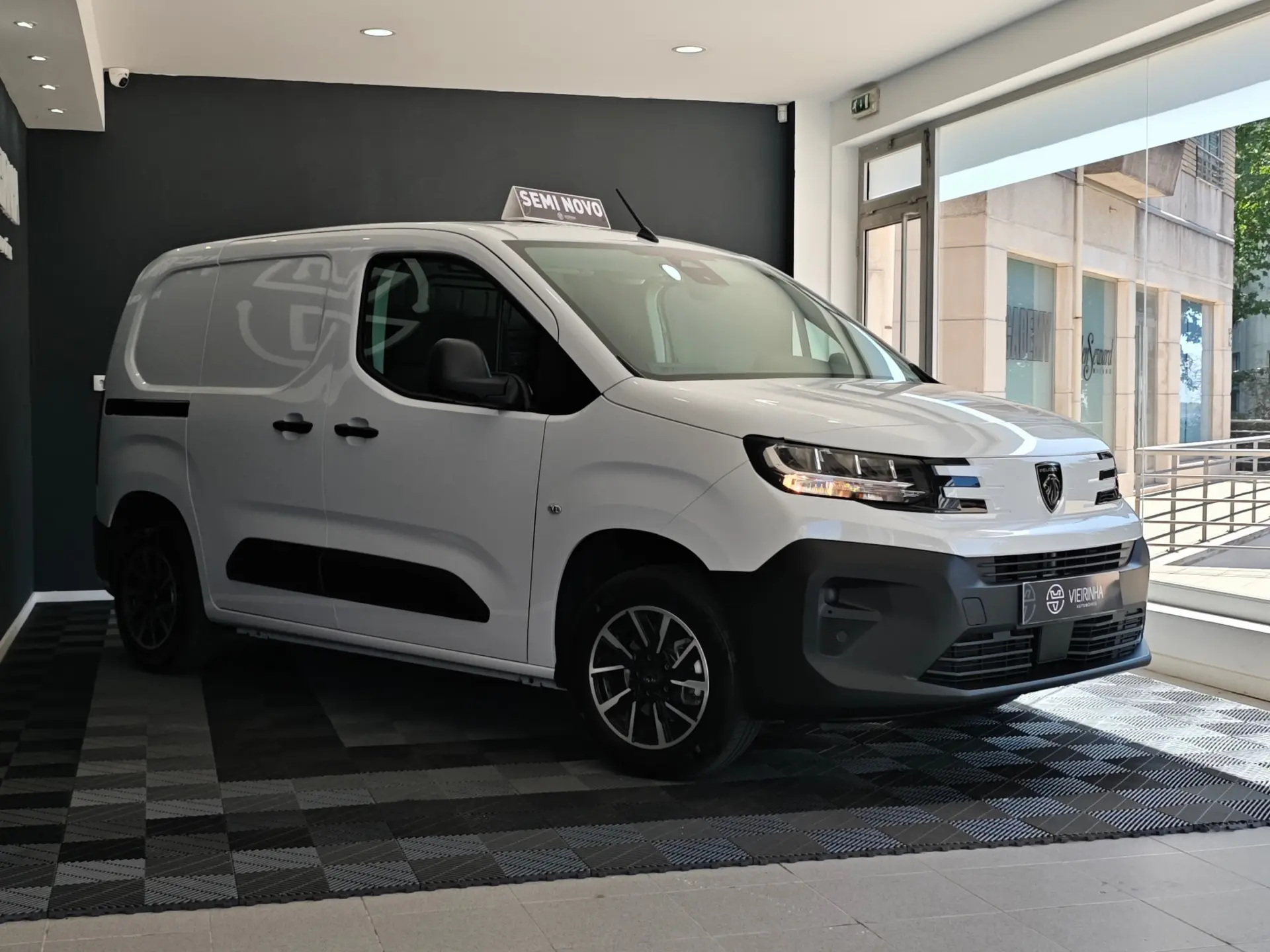 Peugeot Partner Active 13