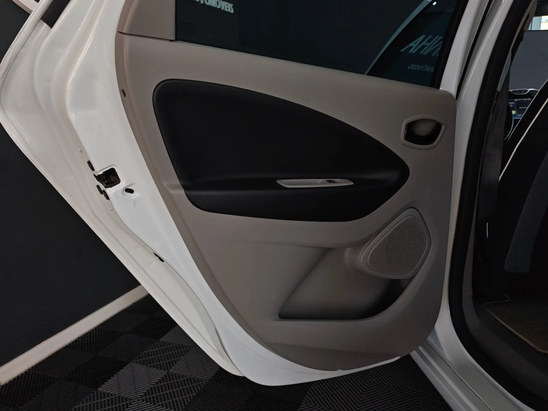 Renault Zoe (c/ Bateria) 22 kwh Life 44
