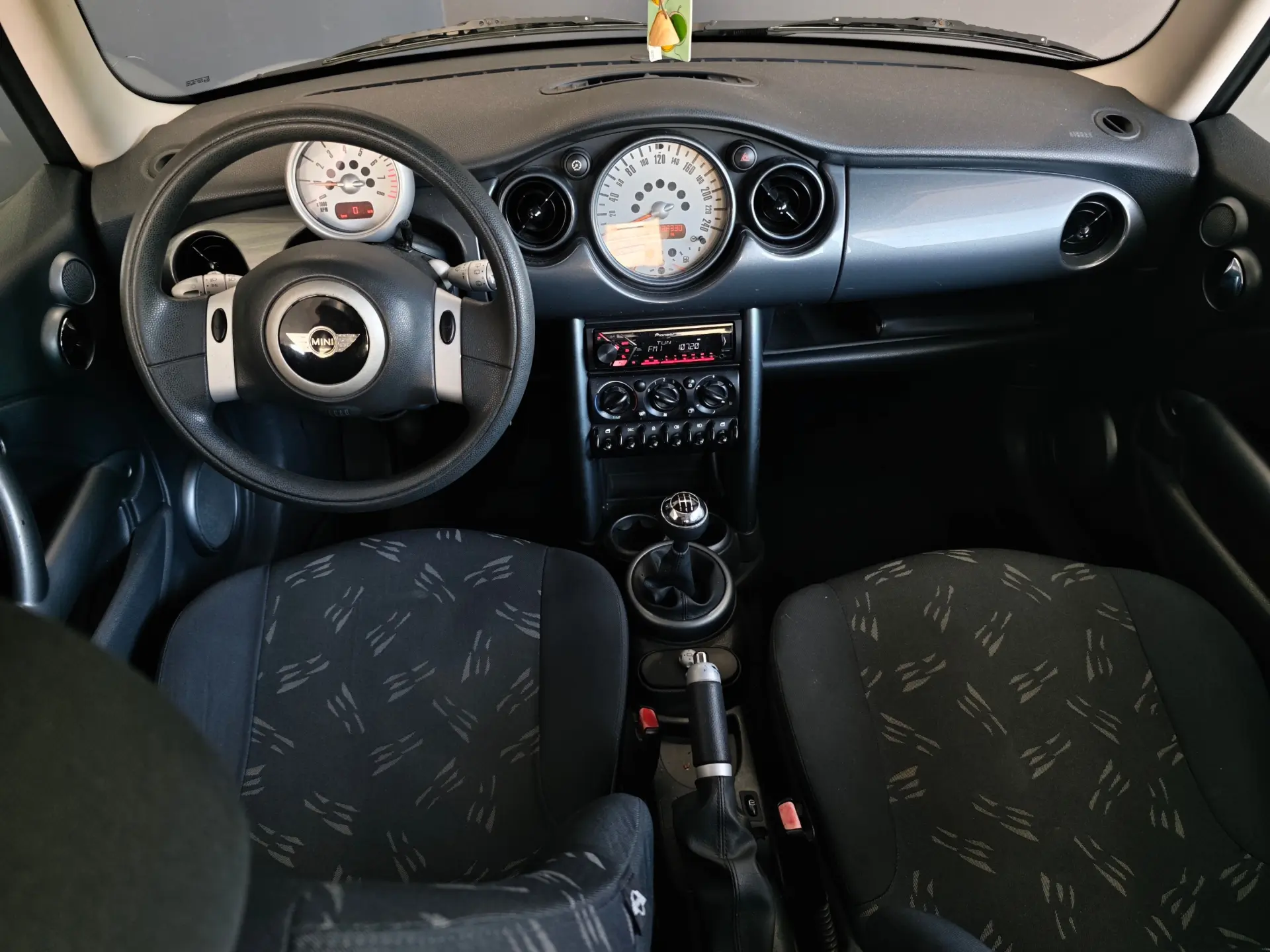 MINI 3 Portas ONE 30