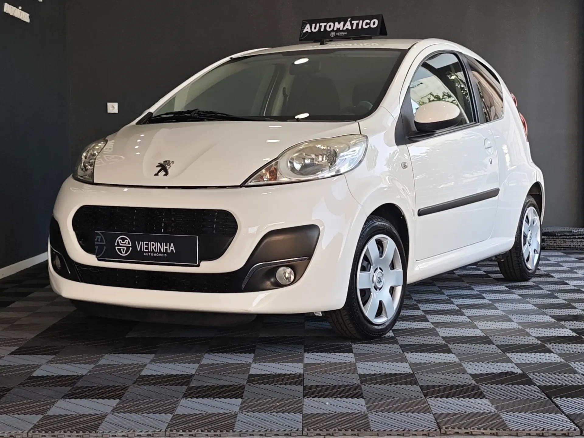 Peugeot 107 1.0 Sportium 2-Tronic 9