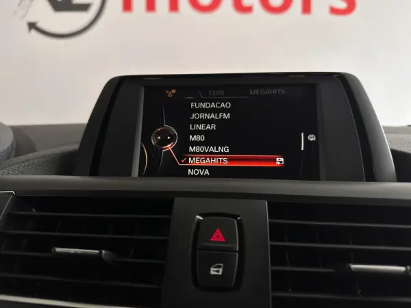 BMW 116 d EfficientDynamics 12