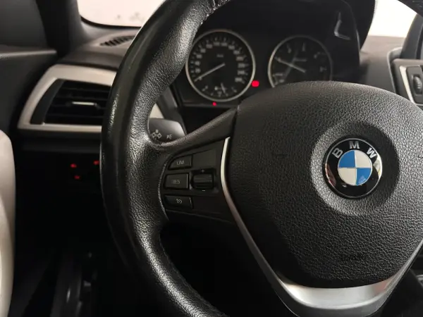BMW 116 d EfficientDynamics 16