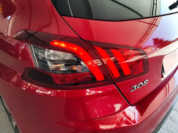 Peugeot 308 1.2 PureTech GT Line 23