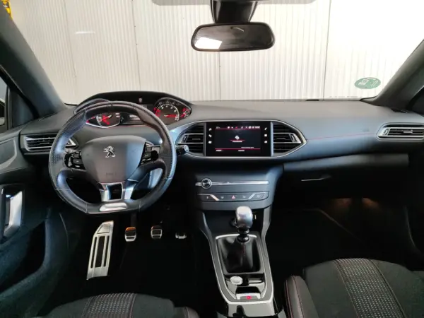 Peugeot 308 1.2 PureTech GT Line 25