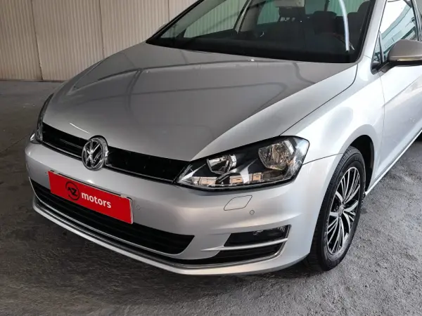 Volkswagen Golf 1.6 TDI ALLSTAR 6
