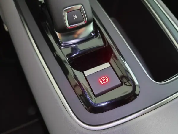 Citroen C5 Aircross 1.2 PureTech Shine EAT8 19