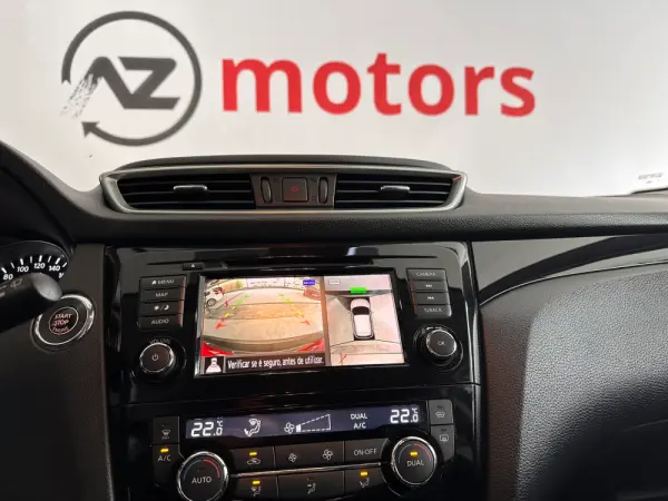 Nissan Qashqai 1.3 DIG-T N-Connecta J18 DCT 13