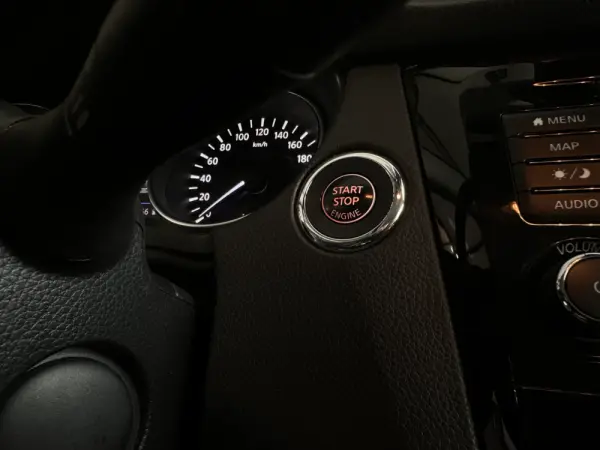 Nissan Qashqai 1.3 DIG-T N-Connecta J18 DCT 19