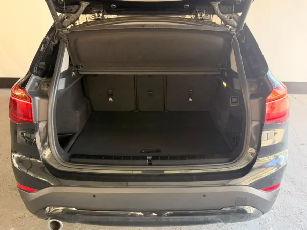 BMW X1 16 d sDrive Advantage Auto 23
