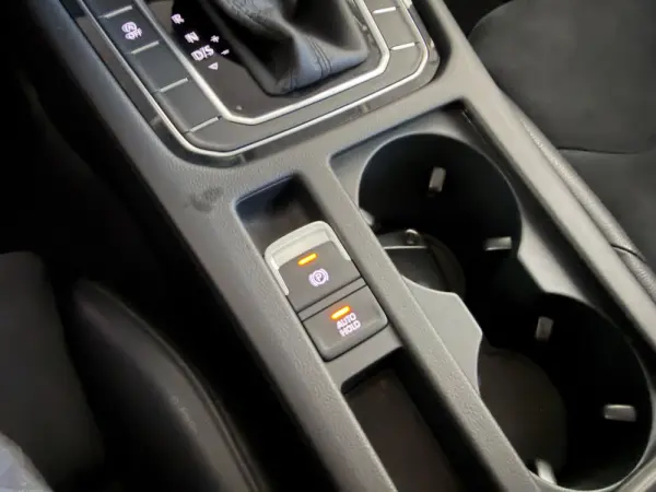 Volkswagen Arteon 2.0 TDI Elegance DSG 24