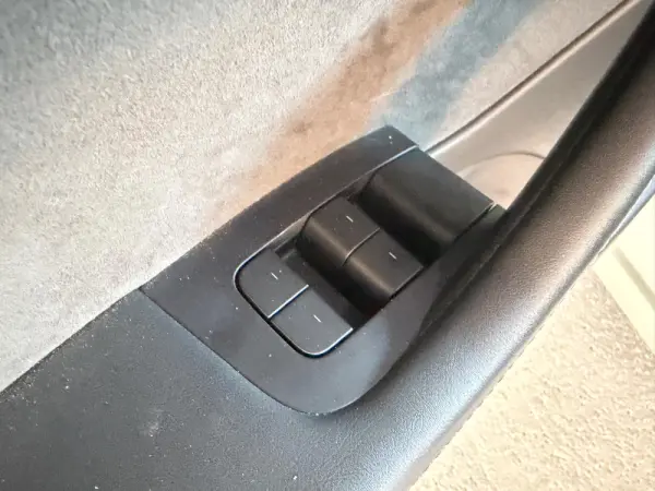 Tesla Model 3 Standard Range Plus RWD 15