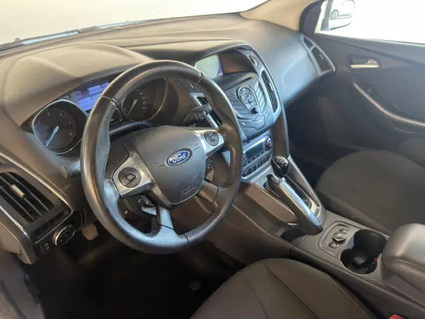 Ford Focus 1.6 TDCi Titanium 19