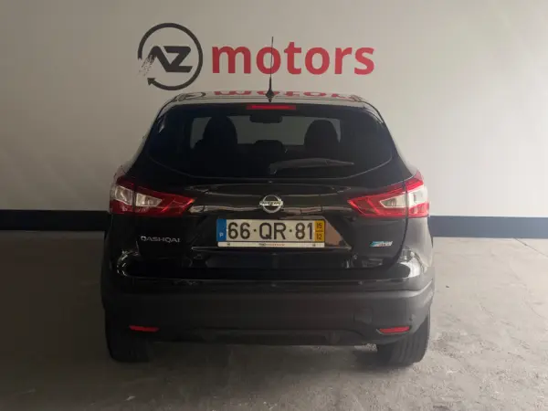 Nissan Qashqai 1.5 dCi Tekna Premium 18 360 23