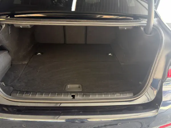 BMW 530 e Pack Desportivo M 40