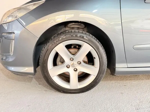 Peugeot 308 SW 1.6 BlueHDi Allure J17 5