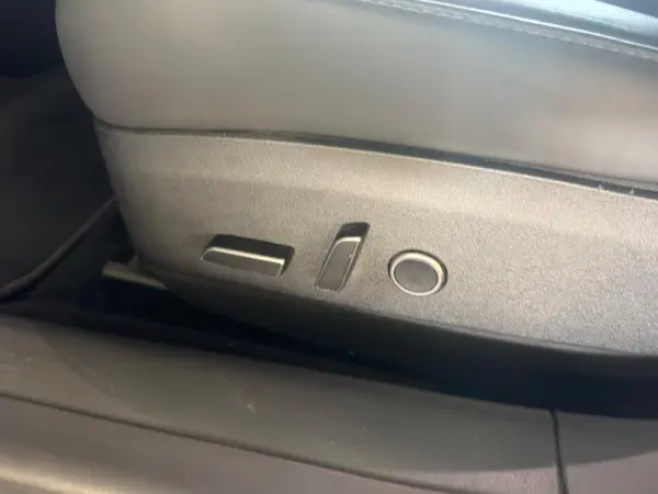 Tesla Model 3 Standard Range Plus RWD 14