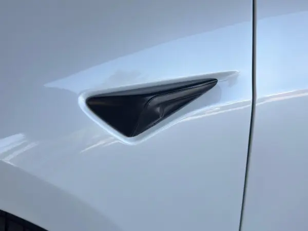 Tesla Model 3 Standard Range Plus RWD 6