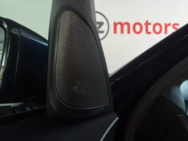 BMW 530 e Pack Desportivo M 30