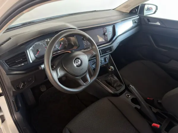 Volkswagen Polo 1.0 TSI Comfortline 13