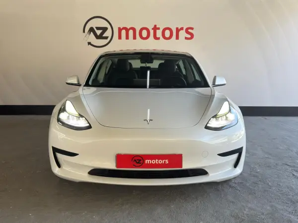 Tesla Model 3 Standard Range Plus RWD 24