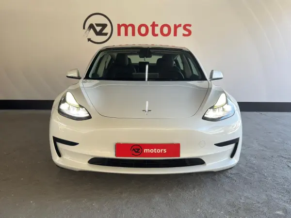 Tesla Model 3 Standard Range Plus RWD 4