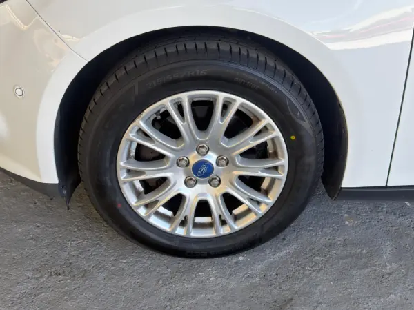 Ford Focus 1.6 TDCi Titanium 6