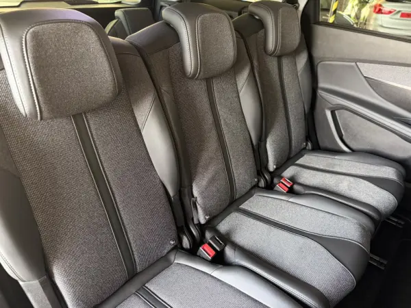 Peugeot 5008 1.5 BlueHDi Allure EAT8 24