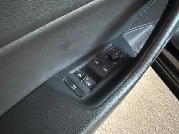 Volkswagen Arteon 2.0 TDI Elegance DSG 12