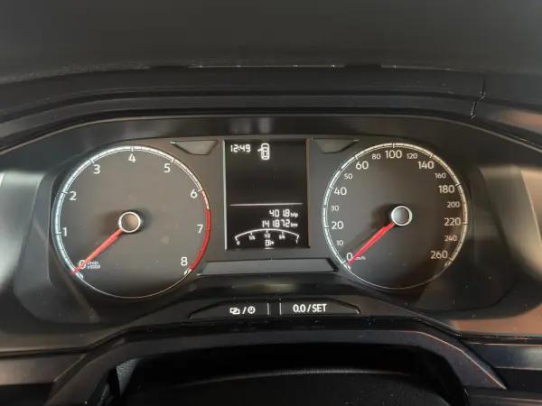 Volkswagen Polo 1.0 TSI Comfortline 6