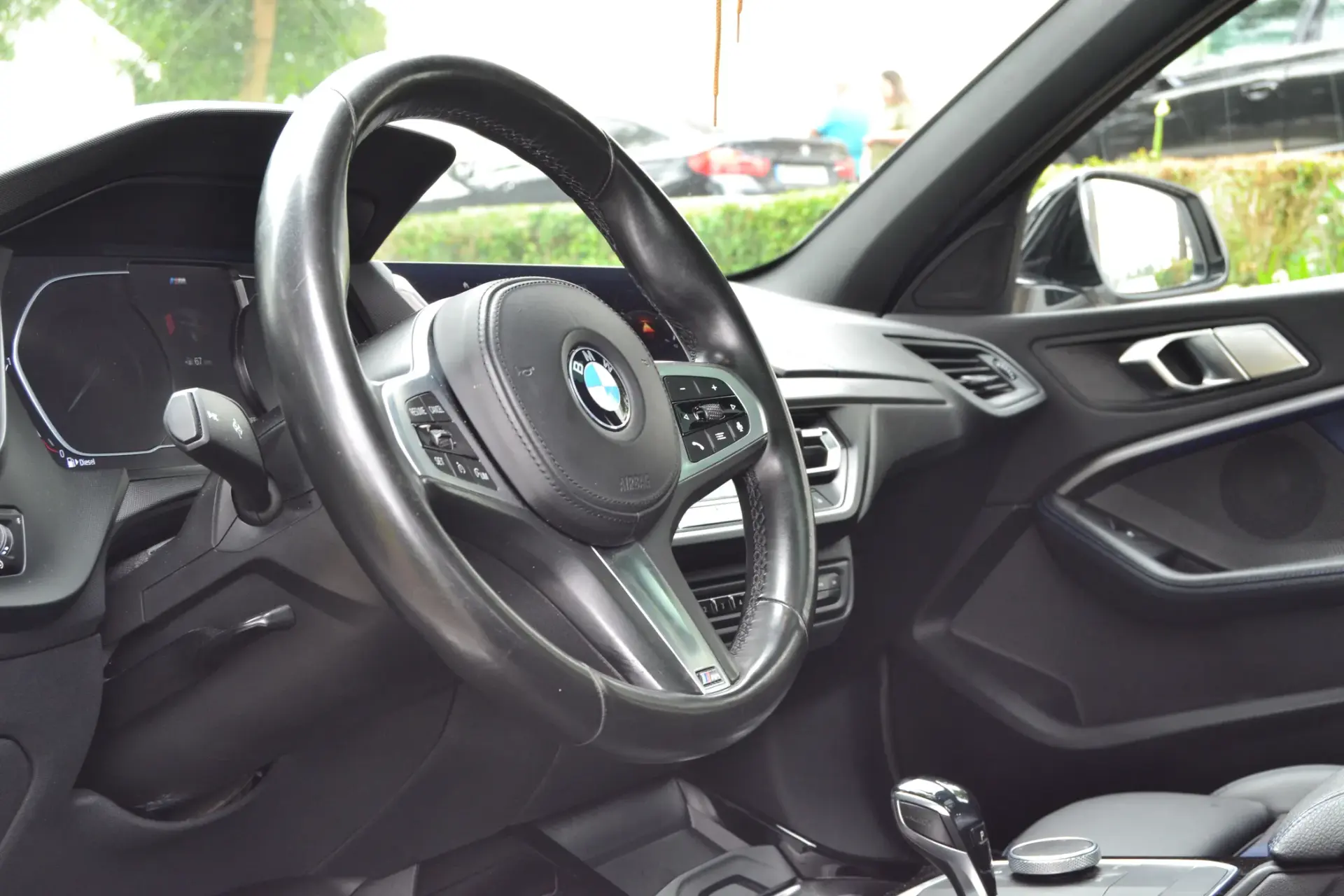 BMW 120 d Pack Desportivo M 27