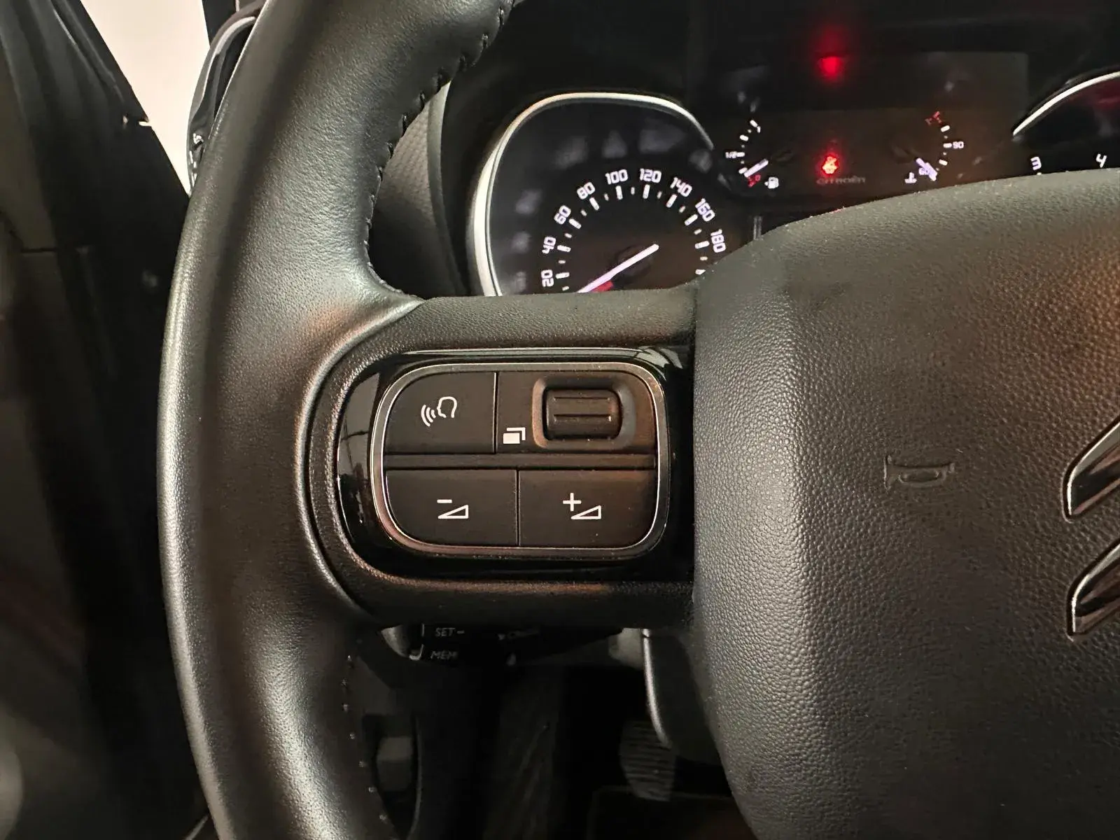 Citroen C3 Aircross 1.2 PureTech Rip Curl 13