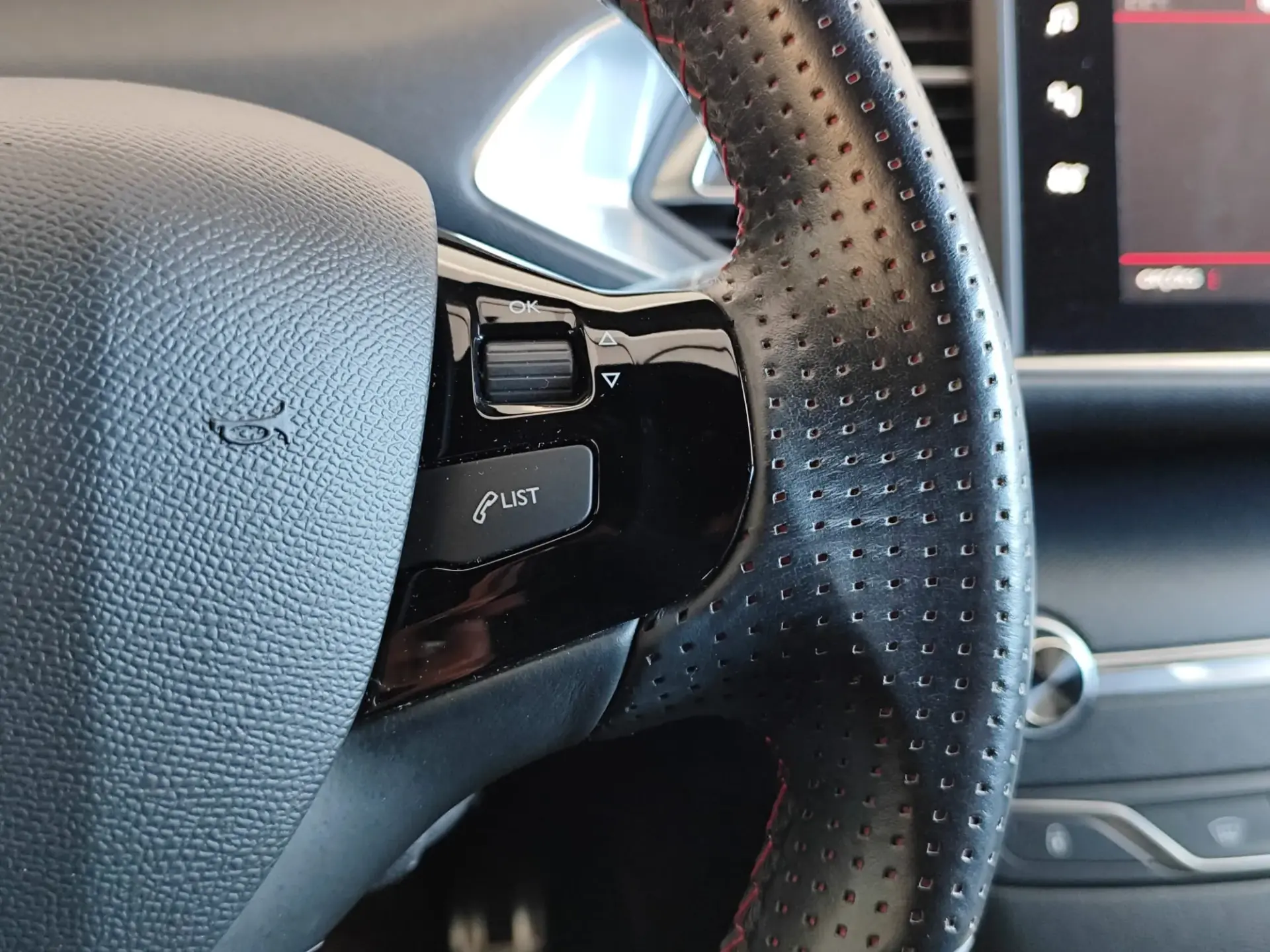 Peugeot 308 1.2 PureTech GT Line 22