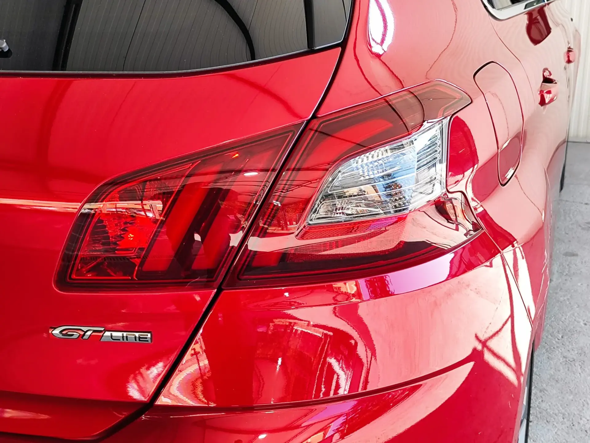 Peugeot 308 1.2 PureTech GT Line 29