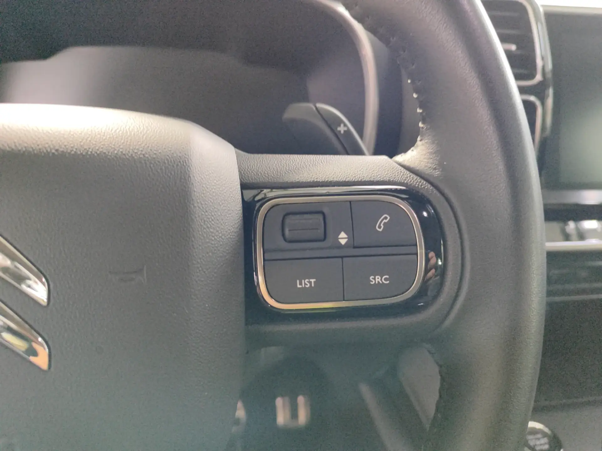 Citroen C5 Aircross 1.2 PureTech Shine EAT8 15
