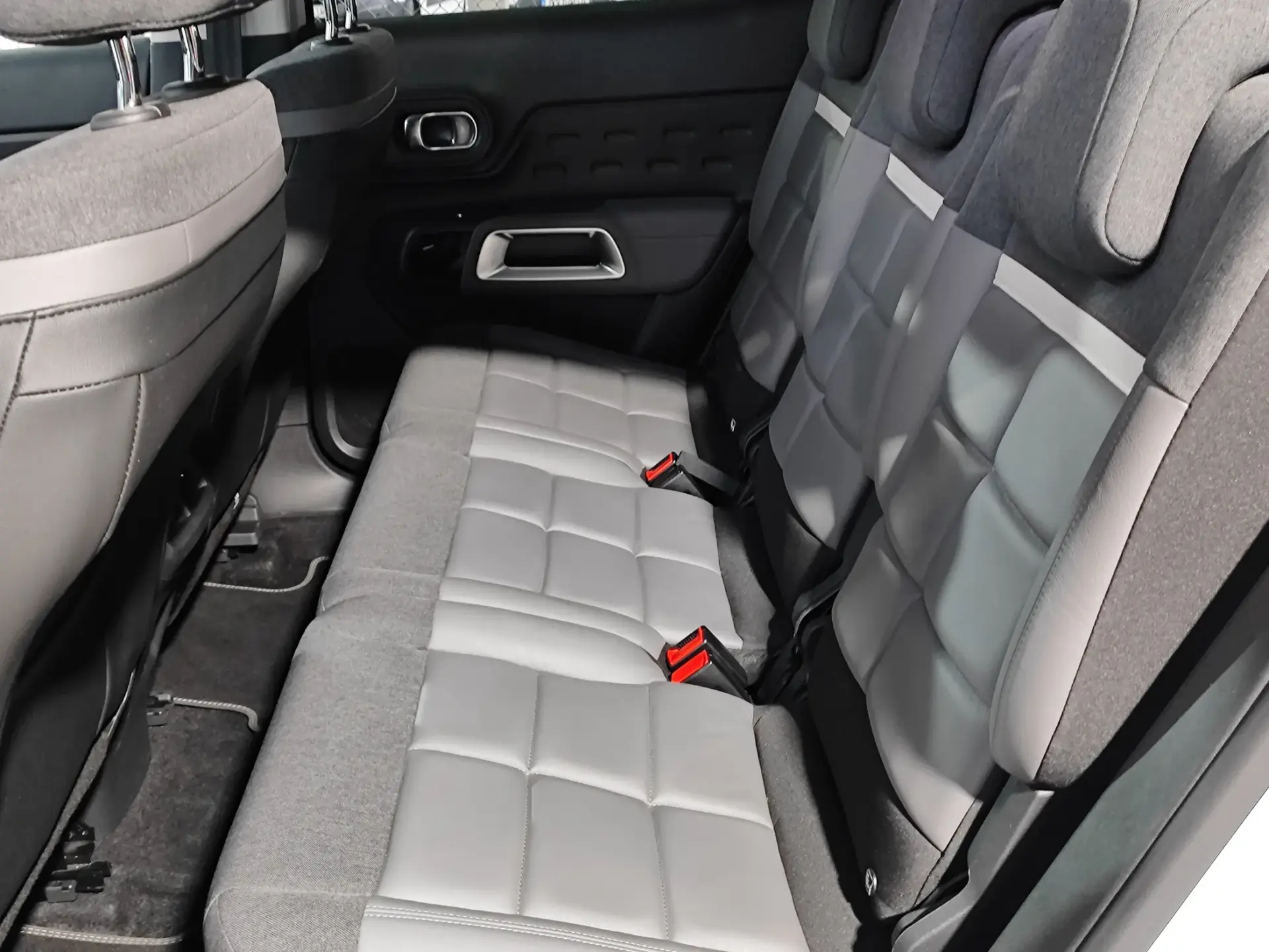 Citroen C5 Aircross 1.2 PureTech Shine EAT8 35