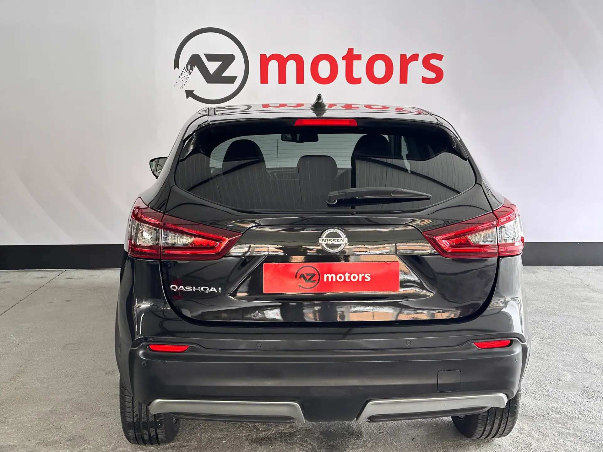 Nissan Qashqai 1.3 DIG-T N-Connecta J18 DCT 5