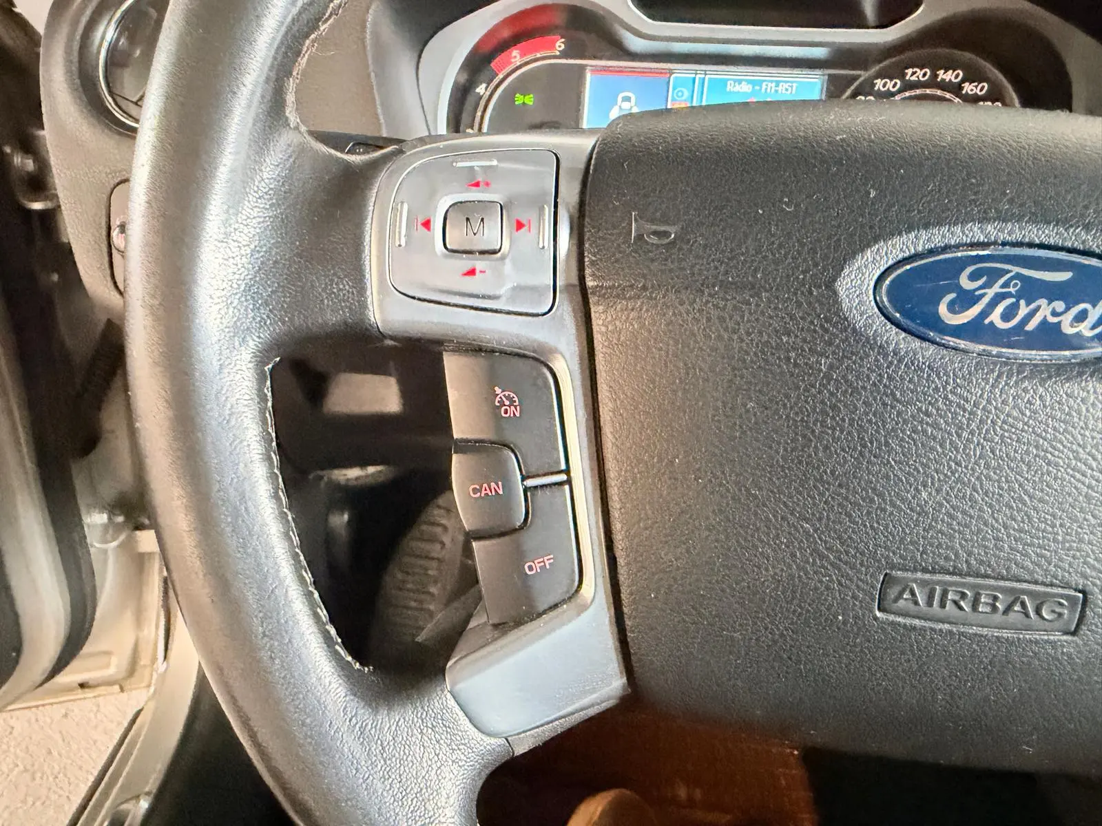 Ford Mondeo SW 1.8 TDCi Titanium 13