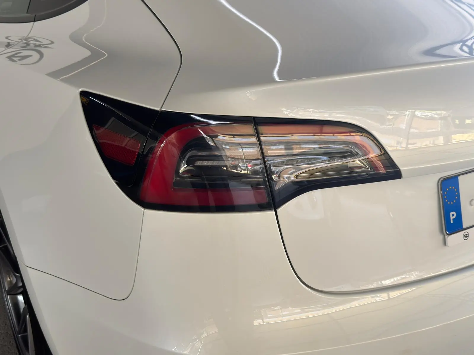 Tesla Model 3 Standard Range Plus RWD 22