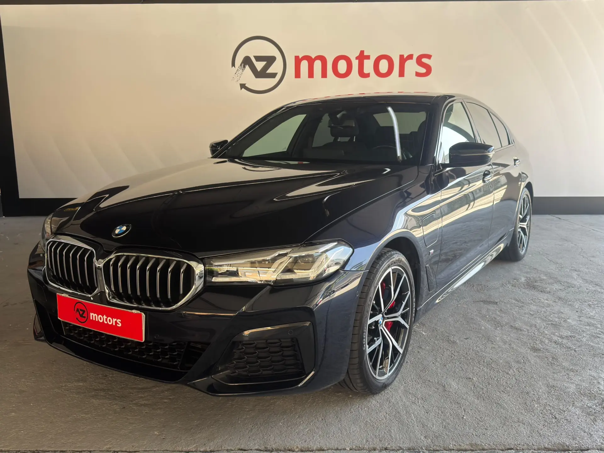 BMW 530 e Pack Desportivo M 5