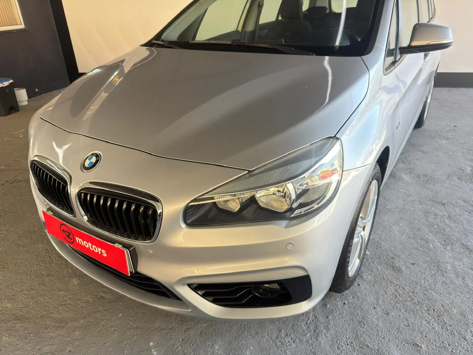 BMW 216 Gran Tourer d Line Sport 6