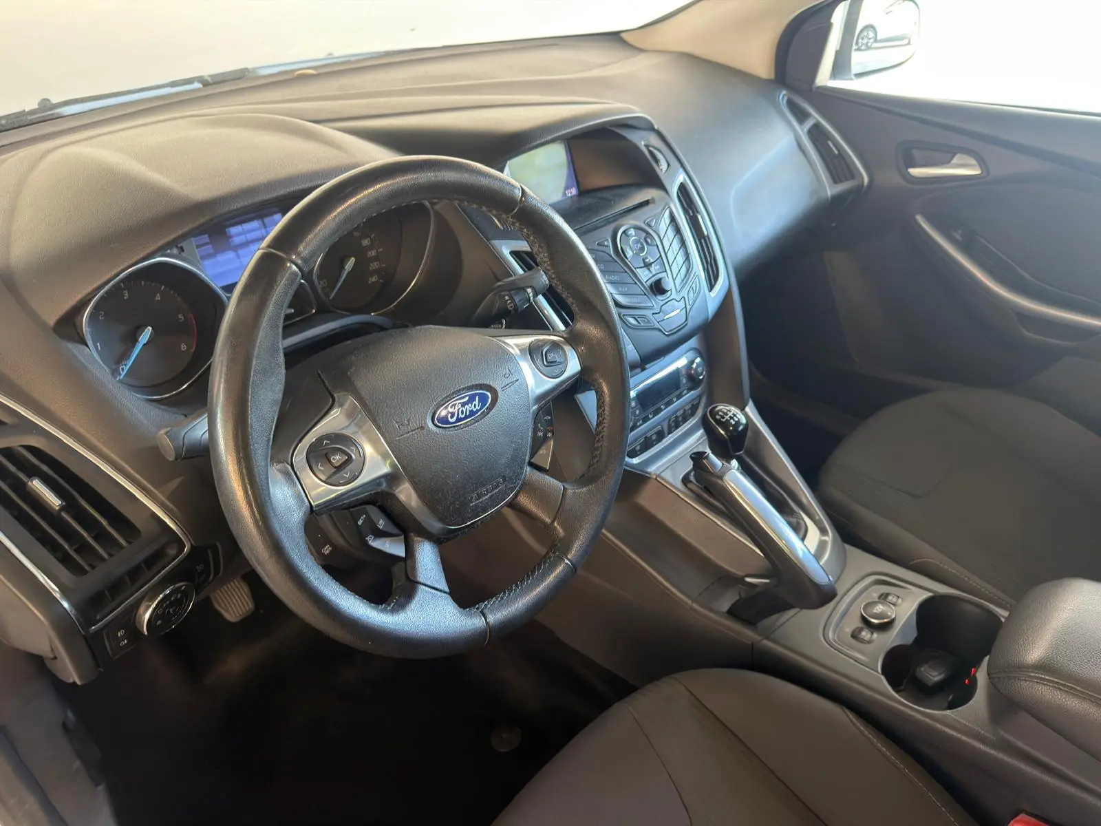 Ford Focus 1.6 TDCi Titanium 19