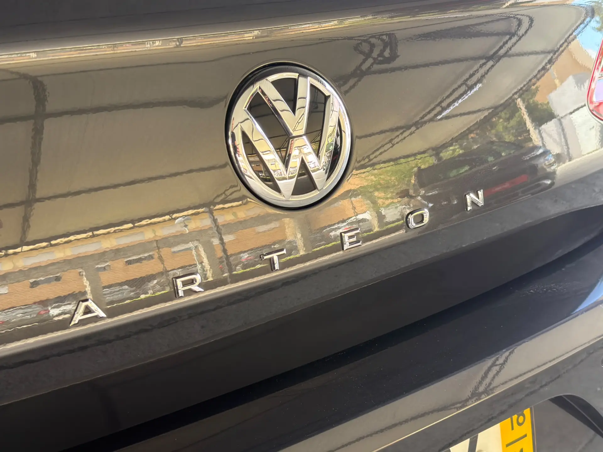 Volkswagen Arteon 2.0 TDI Elegance DSG 29