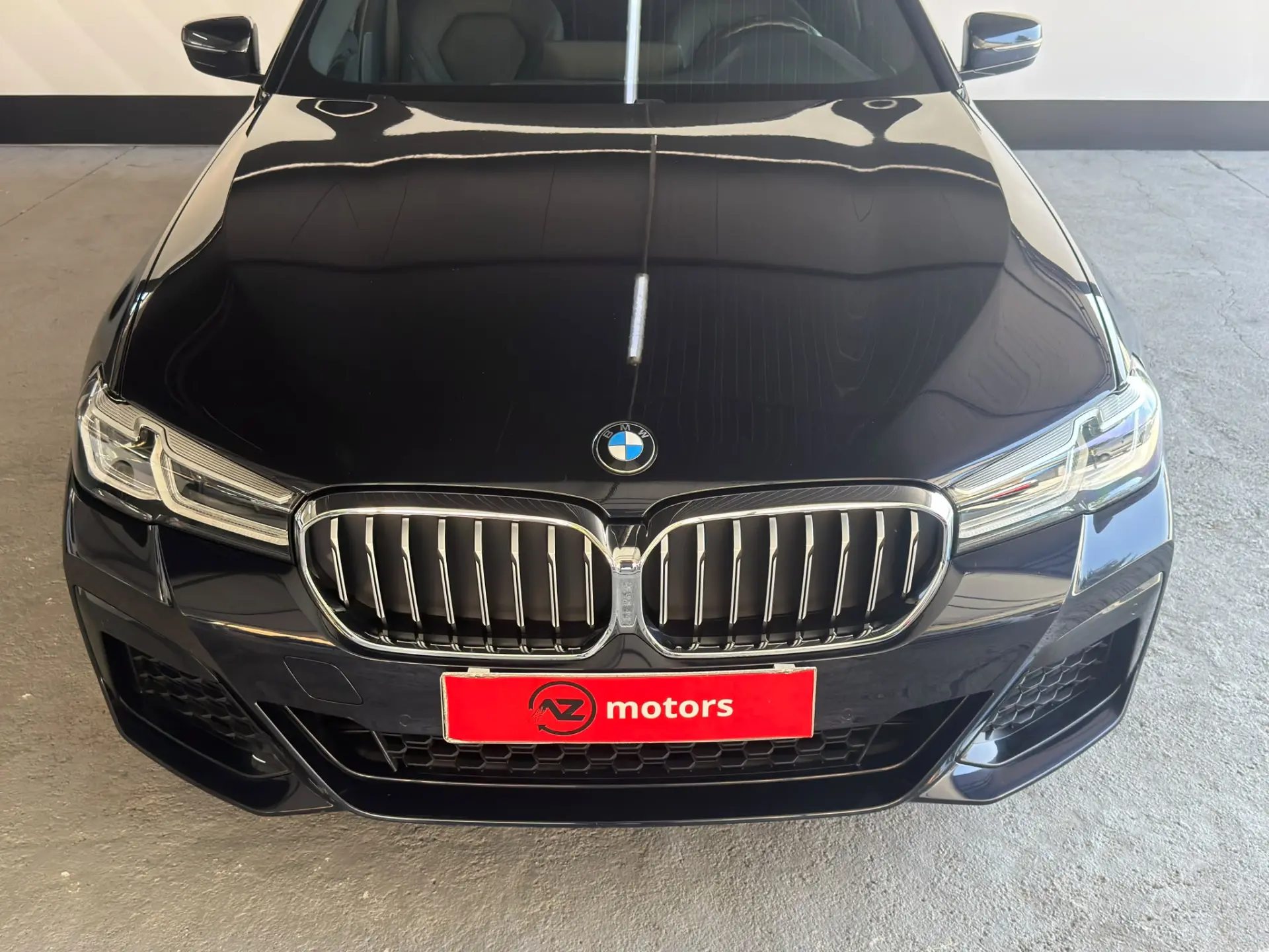 BMW 530 e Pack Desportivo M 10