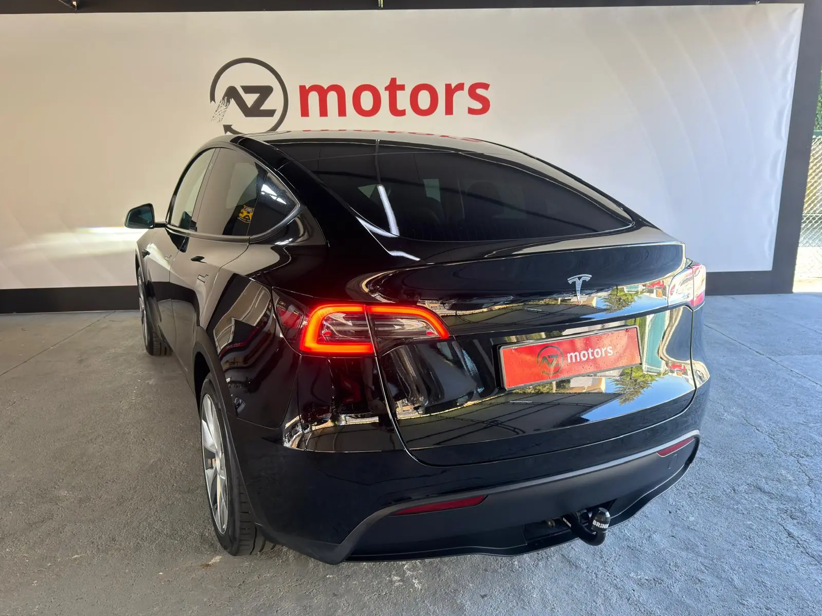 Tesla Model Y RWD 5